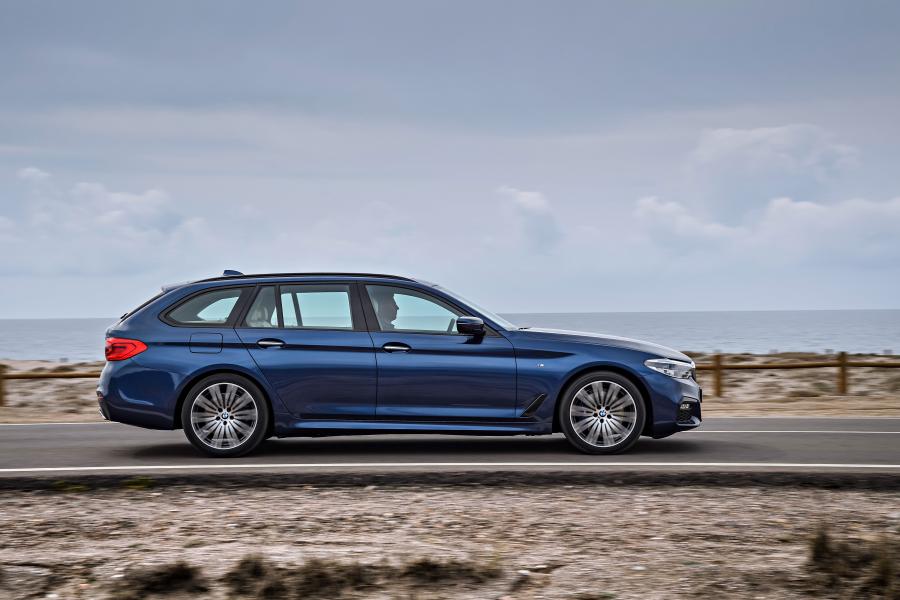  BMW 530d xDrive Touring M Sport 2017 года  (WW) (фото 36 из 78)